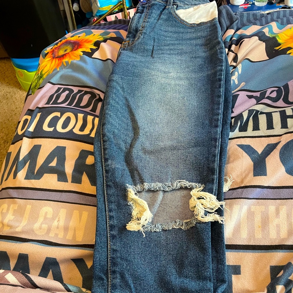 jeans,sweaters,shorts
